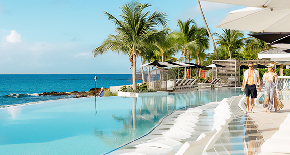 Tide Pool & Cabana Bar