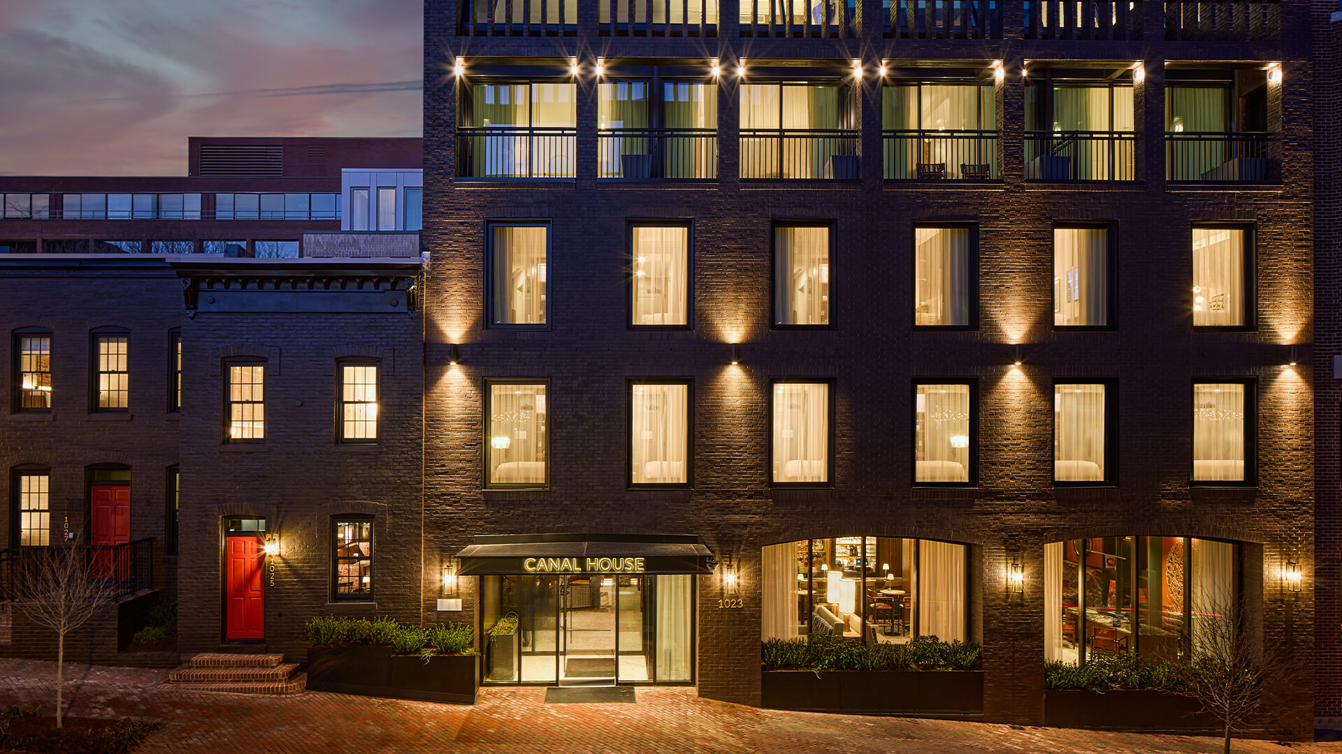 a building with many windows