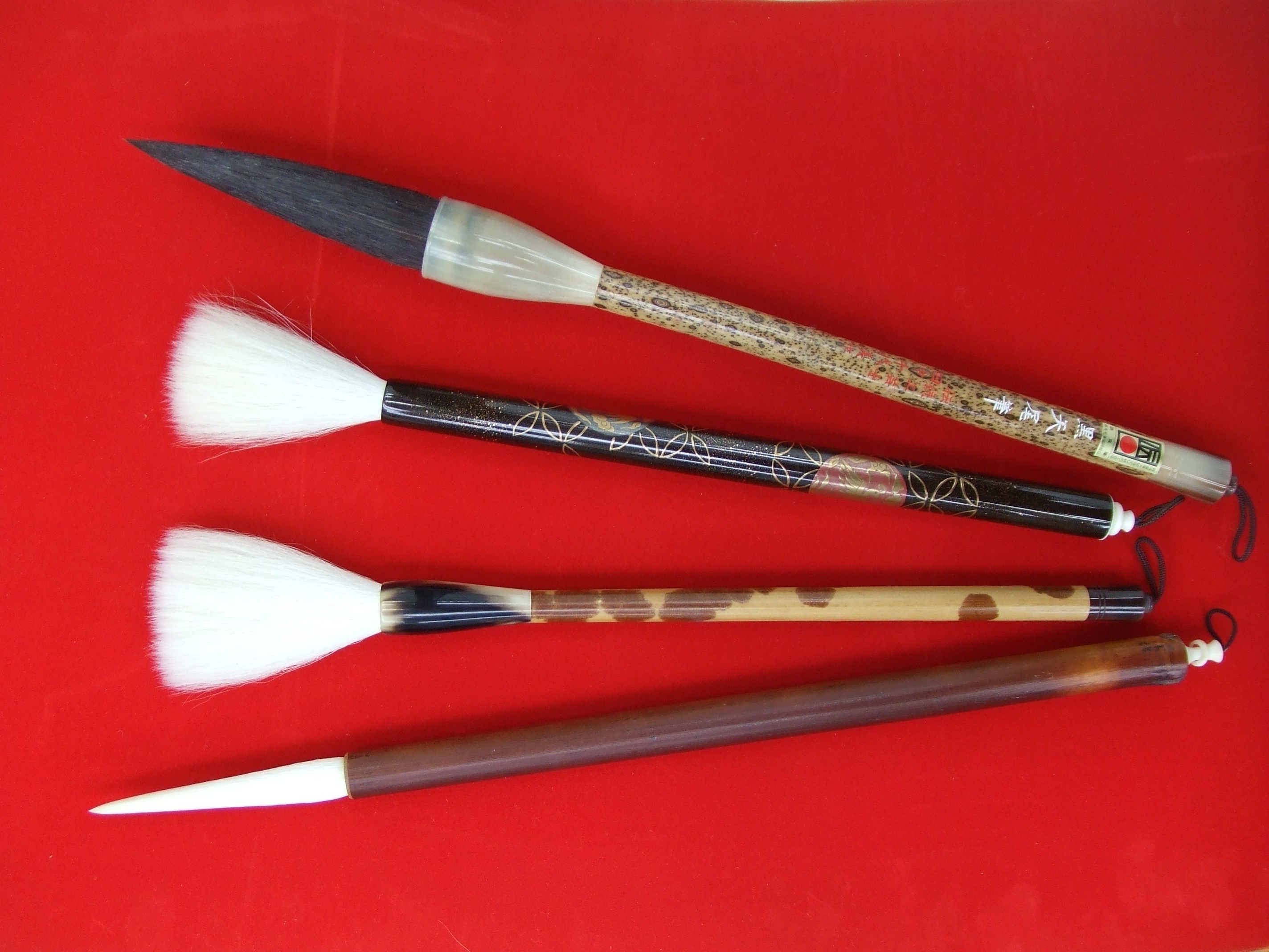 a group of paint brushes