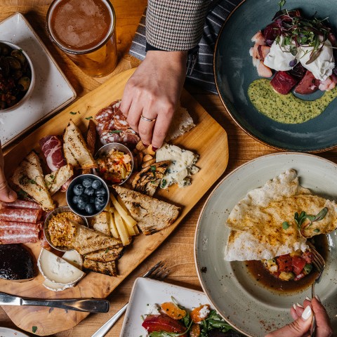 Restaurant Near Pioneer Square, Portland, Oregon | Hi-Lo Hotel