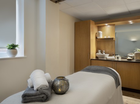 manwp_spa treatment room