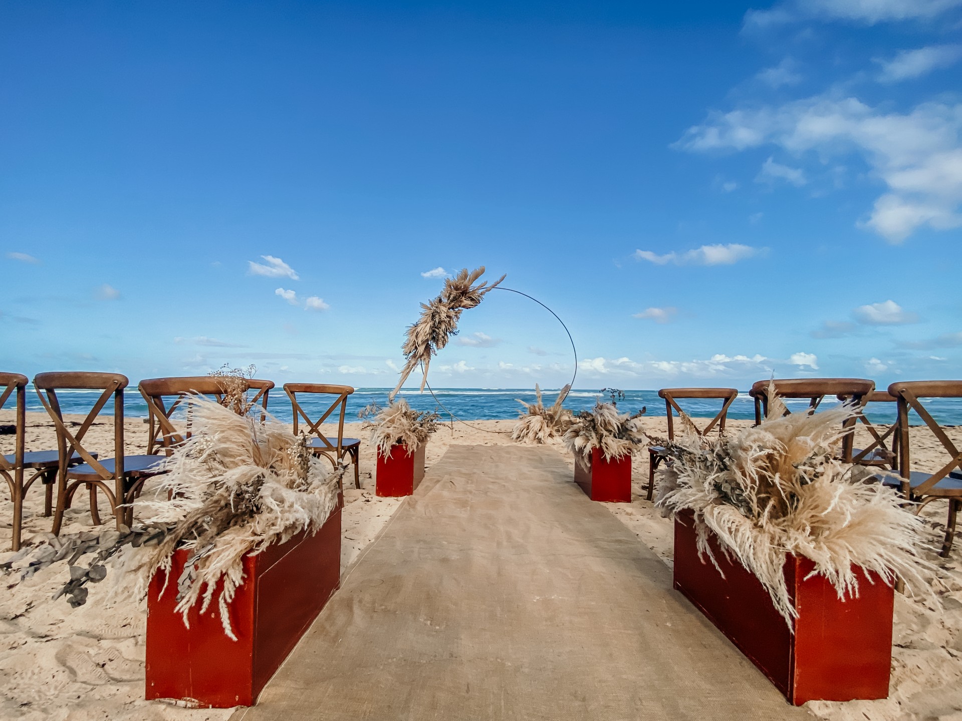 chairs and chairs on a beach