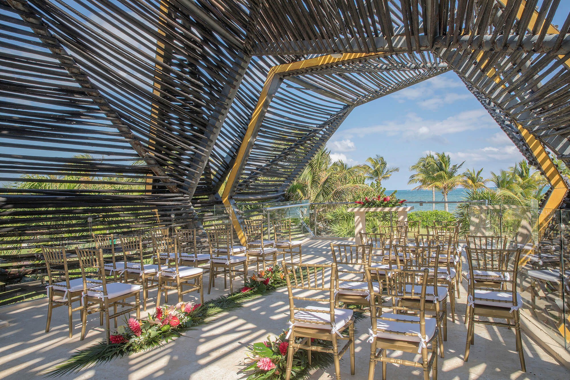 royalton riviera cancun beach wedding