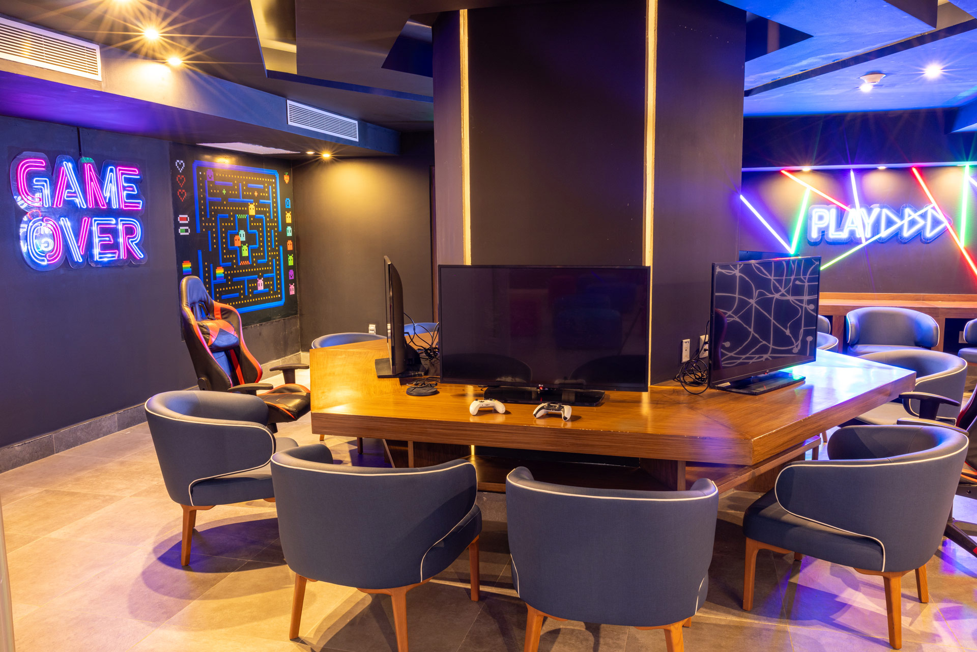 a room with a table and chairs