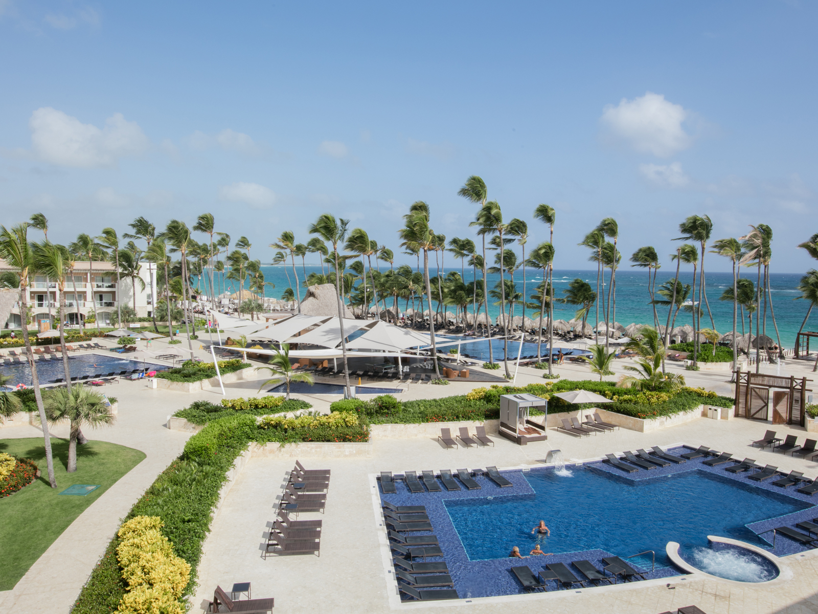 Features | Royalton Splash Punta Cana