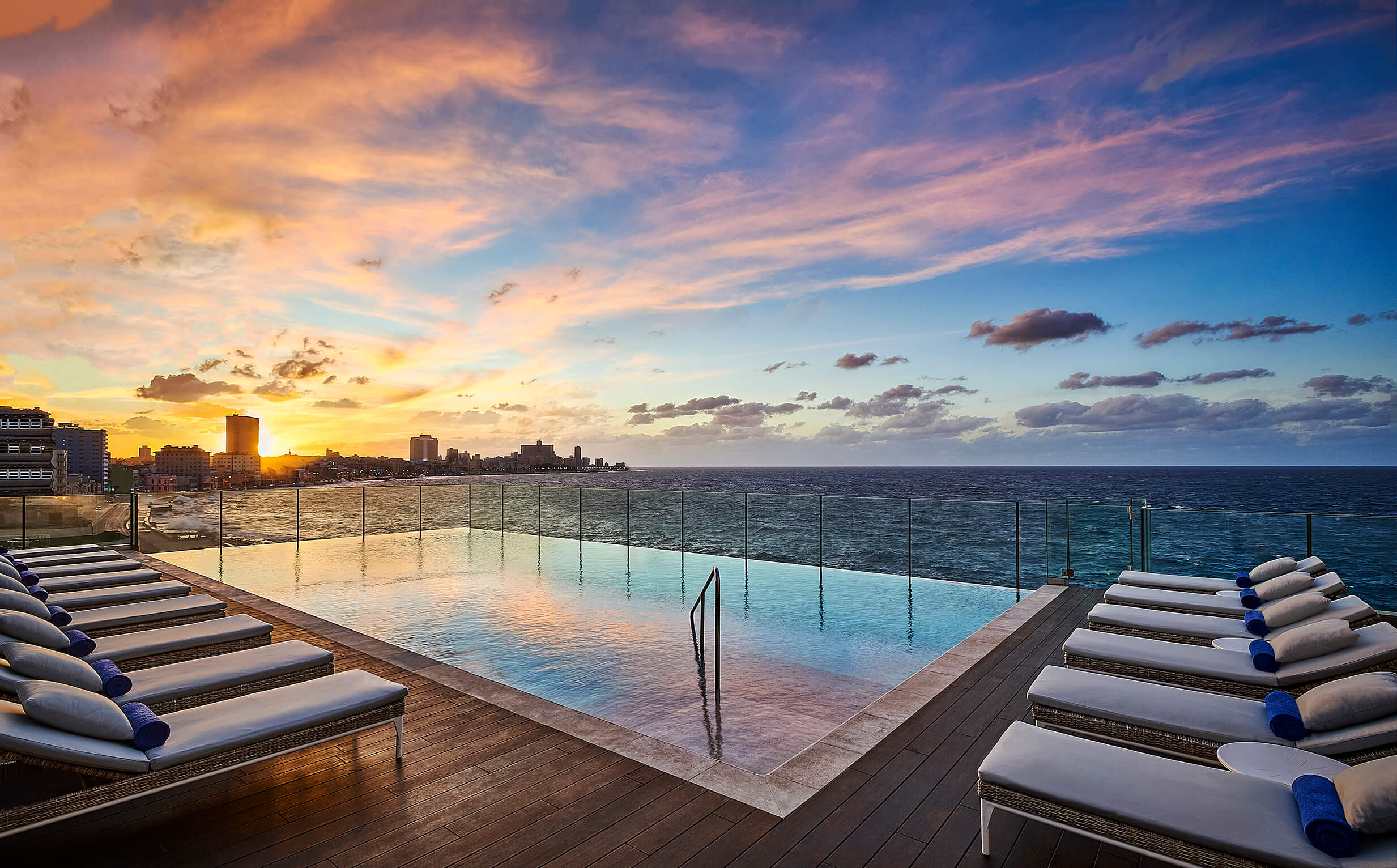 Royalton Habana Infinity Pool